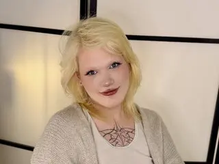 LinaMolligan jasmine