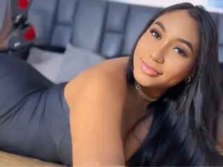 NaiomiLane video